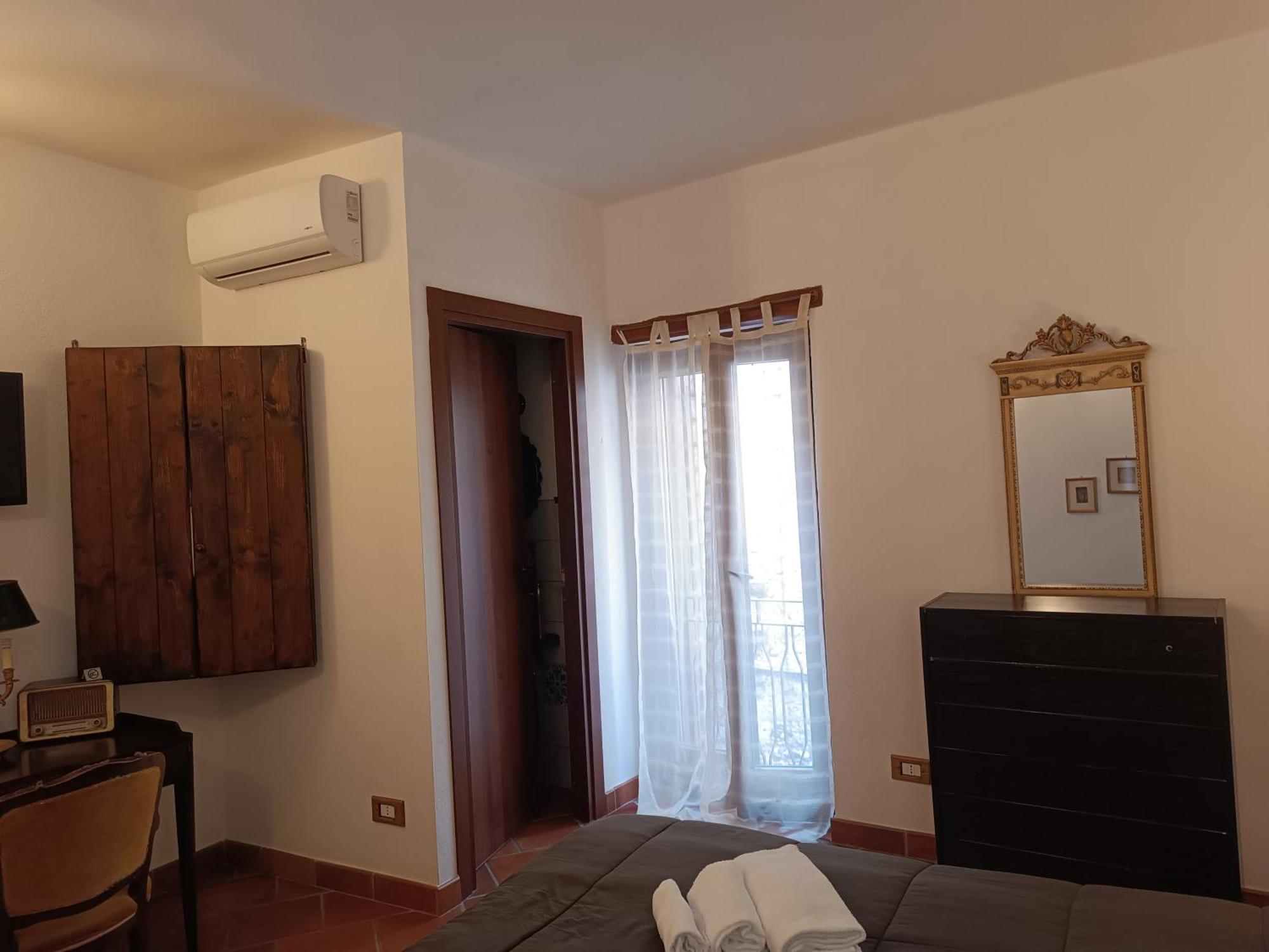 La Rupe Bed And Breakfast Norma Rum bild