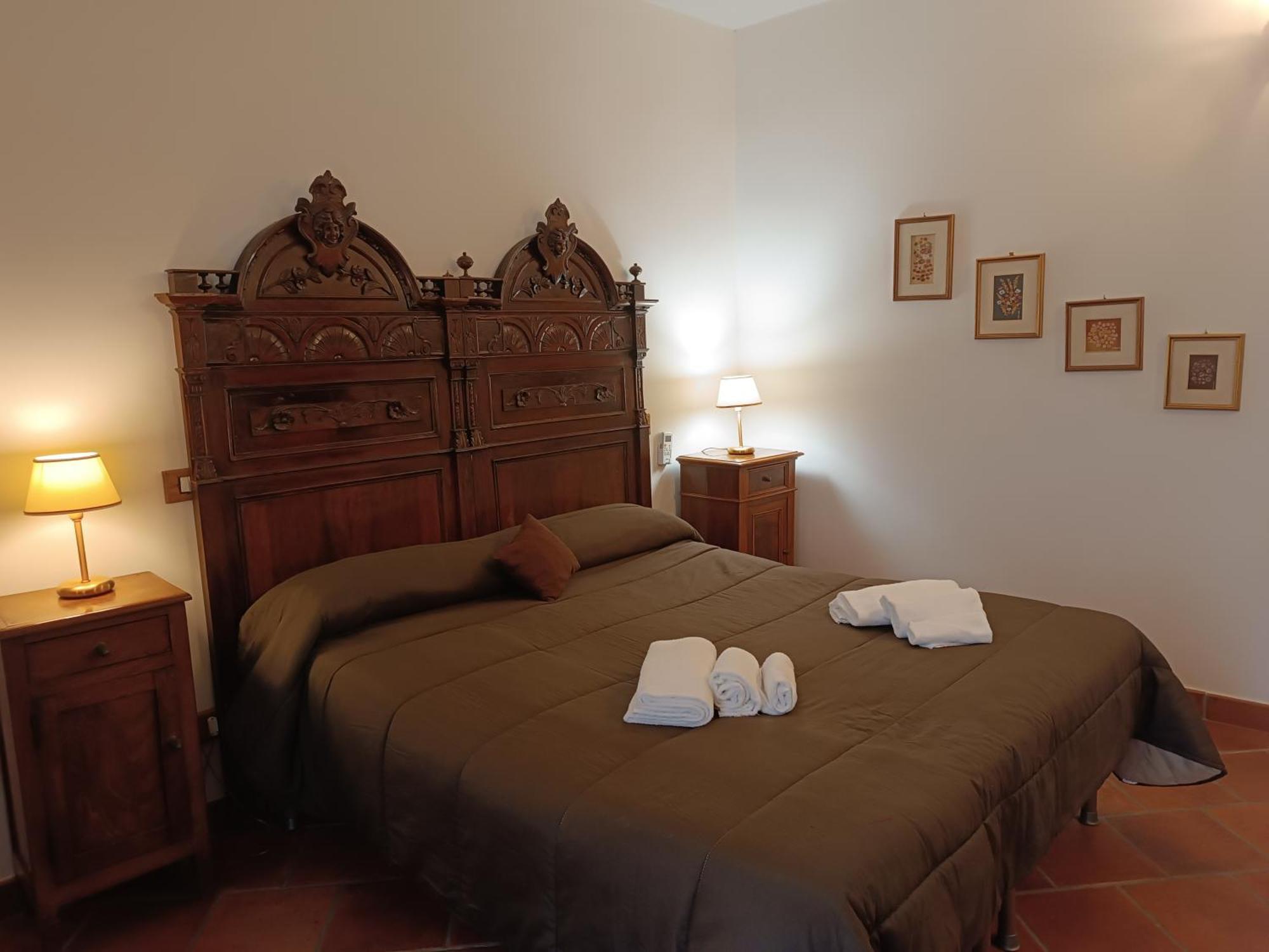 La Rupe Bed And Breakfast Norma Rum bild